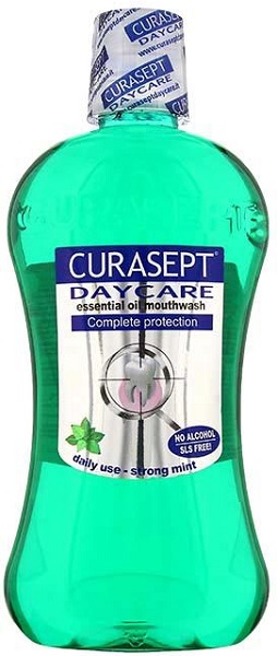 Ополаскиватель для полости рта CURASEPT Daycare Strong Mint 250 мл