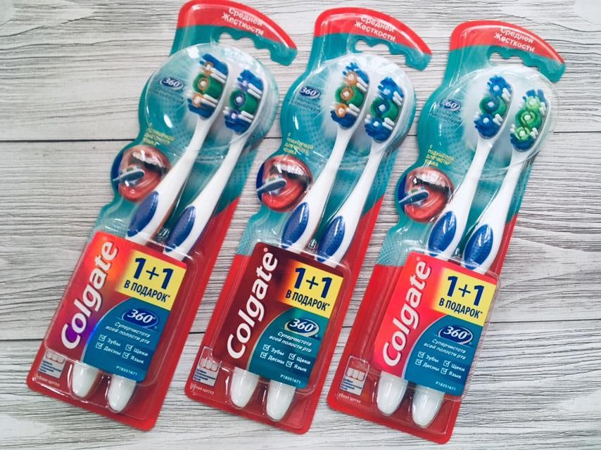 Зубная щетка COLGATE 360 Суперчистота Средней жесткости 2шт цв.в асс.