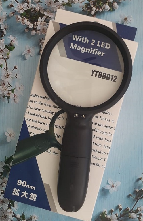 Лупа ракетка с подсветкой MAGNIFIER YT88012 D = 90 мм КазМИ УКМИ