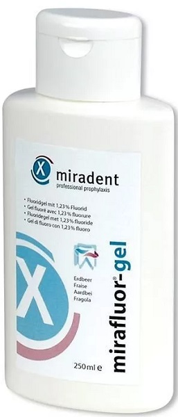 Фторгель для профилактики кариева MIRAFLUOR Gel Клубника 250 мл 1,23% 