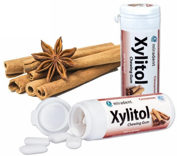 XYLITOL CHEWING GUM Apple Жевательная резинка с ксилитом Корица (30шт.) 30гр.
