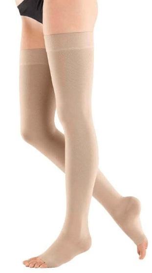 Компрессионные чулки BAUERFEIND VenoTrain pure AG border dot 2 кл. р.S plus short откр.нос.бежевый