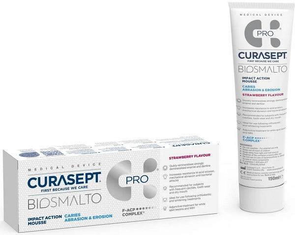 Мусс для полости рта CURASEPT Biosmalto Caries со вкусом Клубники 50 мл
