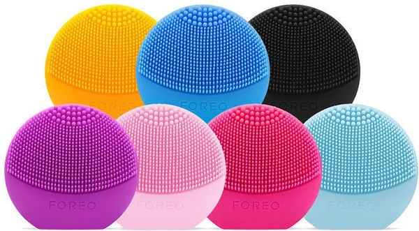 Foreo Щеточка для очищения лица LUNA mini